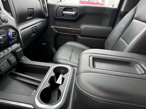 Used 2020 GMC Sierra 1500 SLT w/ SLT Premium Plus Package image 33