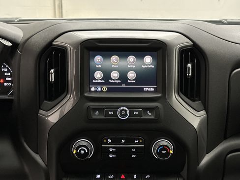 Used 2022 Chevrolet Silverado 2500 Custom w/ Gooseneck/5TH Wheel Package image 28