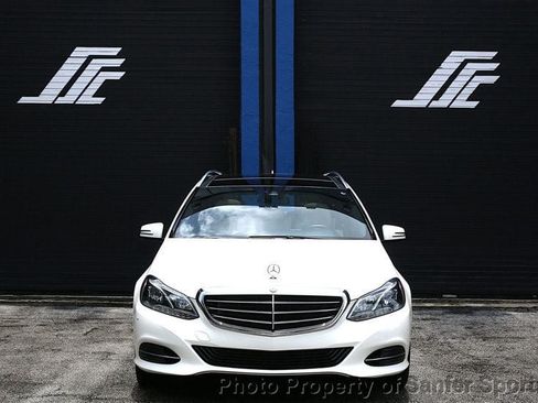 Used 2014 Mercedes-Benz E 350 4MATIC Wagon image 11