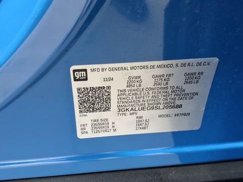 Used 2025 GMC Terrain Elevation w/ Elevation Premium Package image 34