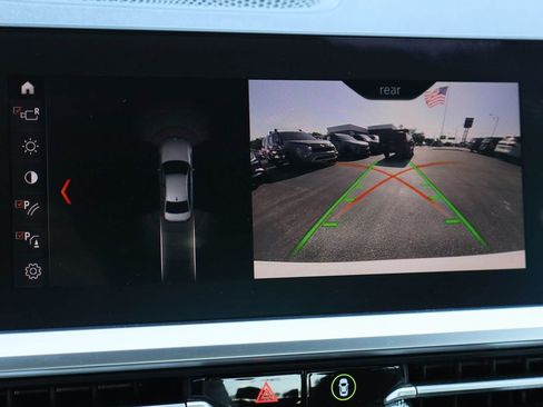 Used 2020 BMW 330i Sedan RWD image 16