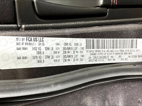 Used 2017 Jeep Grand Cherokee Trailhawk image 34