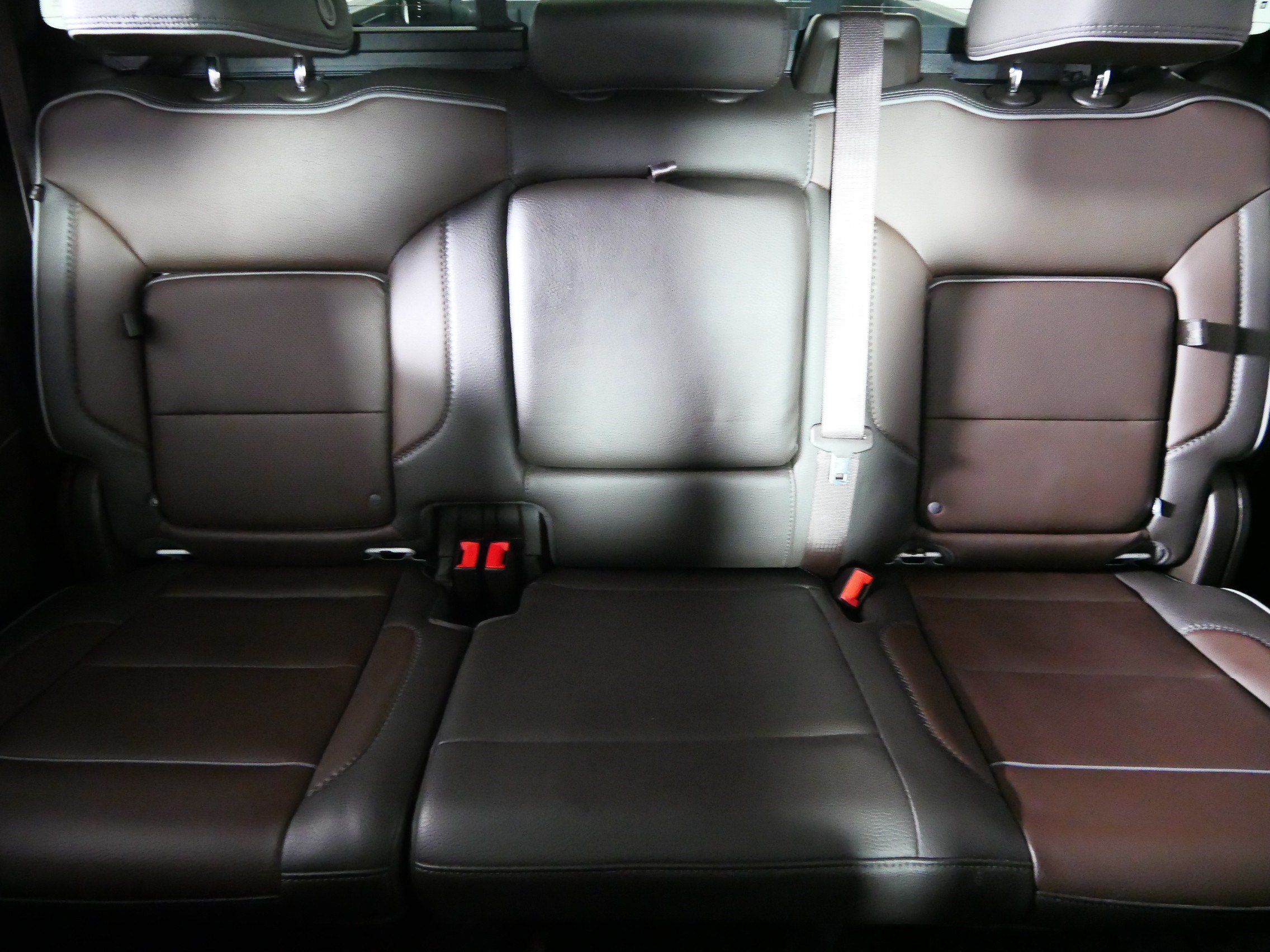 Used 2024 GMC Sierra 2500 Denali w/ Denali Reserve Package AWD/4WD image 13