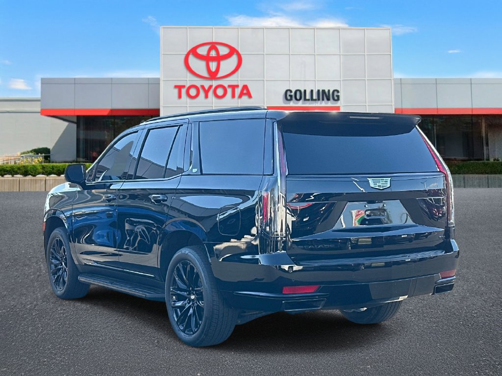 Used 2023 Cadillac Escalade Sport w/ LPO, ONYX Package AWD/4WD image 4