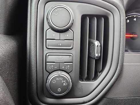 New 2026 Chevrolet Silverado 2500 Custom w/ Custom Convenience Package AWD/4WD image 20