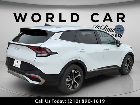 Used 2024 Kia Sportage EX FWD image 7