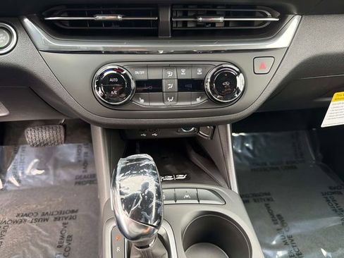 New 2026 Buick Envista Preferred w/ Convenience I Package FWD image 25