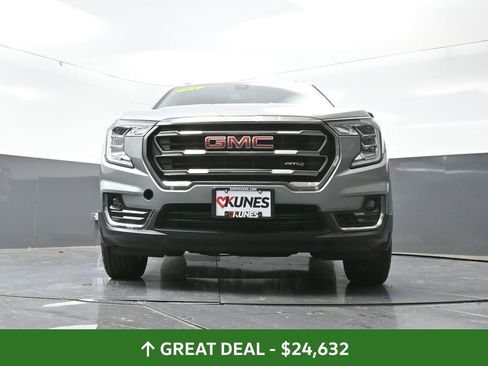 Used 2023 GMC Terrain AT4 image 55