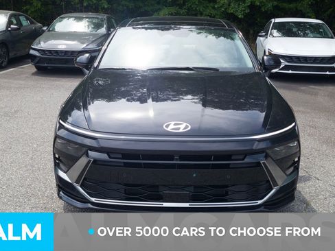 Used 2025 Hyundai Sonata Limited FWD image 3