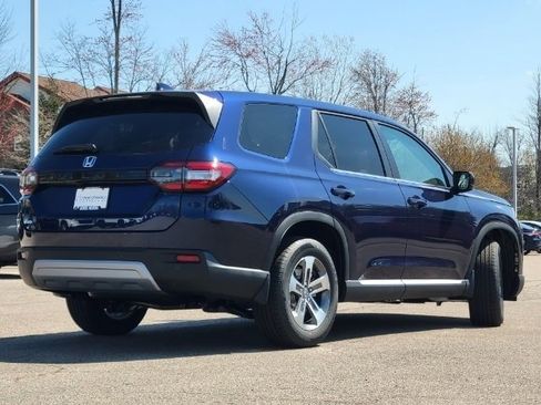 Used 2025 Honda Pilot EX-L image 31