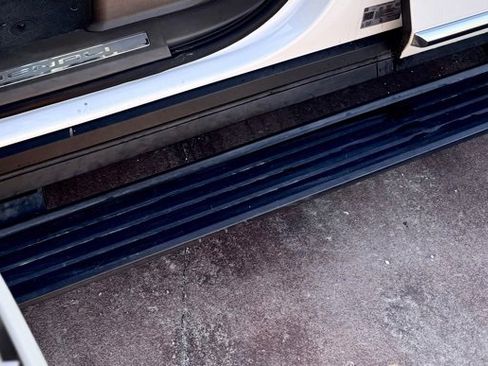 Used 2022 GMC Yukon Denali image 23