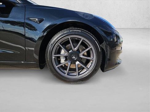 Used 2021 Tesla Model 3 Standard Range Plus RWD image 24