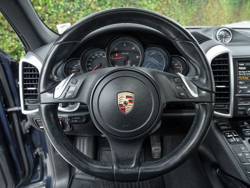 Used 2014 Porsche Cayenne Diesel image 18