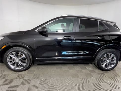 Used 2022 Buick Encore GX Select w/ Sport Touring Package FWD image 10