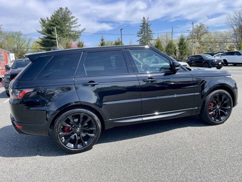 Used 2022 Land Rover Range Rover Sport HST image 7