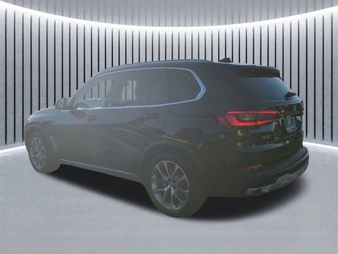Certified 2023 BMW X5 xDrive40i w/ Premium Package image 7