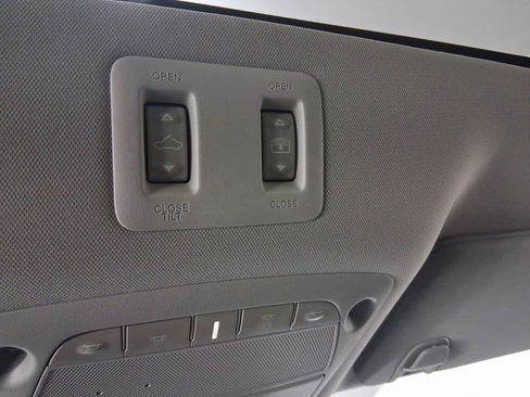 Used 2021 Nissan Murano SL image 27