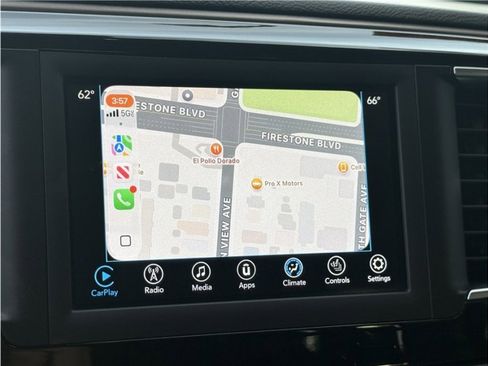 Used 2019 Chrysler Pacifica Touring-L image 50