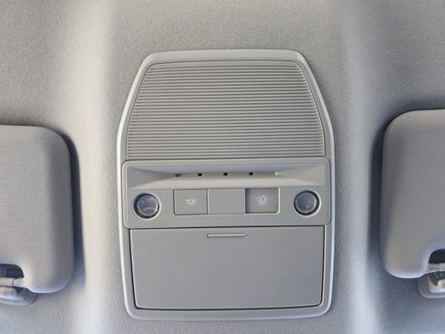 New 2026 Nissan Sentra SV image 7