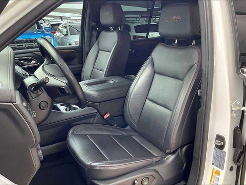 Used 2023 Chevrolet Tahoe High Country w/ Premium Package 2 image 14