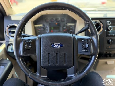 Used 2010 Ford F250 XLT AWD/4WD image 11