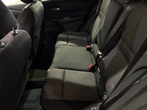 Certified 2025 Nissan Rogue SV image 27