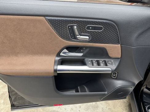 Certified 2025 Mercedes-Benz GLA 35 AMG 4MATIC image 11