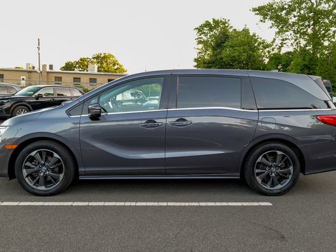 Used 2023 Honda Odyssey Elite image 4