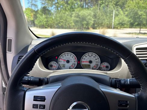 Used 2019 Nissan Frontier PRO-4X AWD/4WD image 7