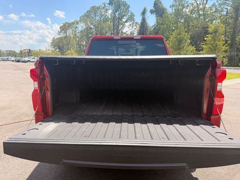 Used 2025 Chevrolet Silverado 1500 RST AWD/4WD image 11