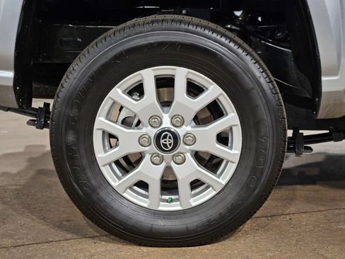 Used 2025 Toyota Tacoma SR RWD image 17