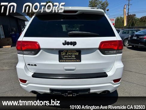 Used 2014 Jeep Grand Cherokee Altitude AWD/4WD image 5