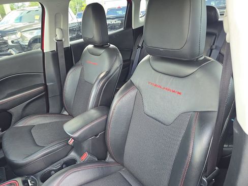 Used 2021 Jeep Compass Trailhawk AWD/4WD image 21