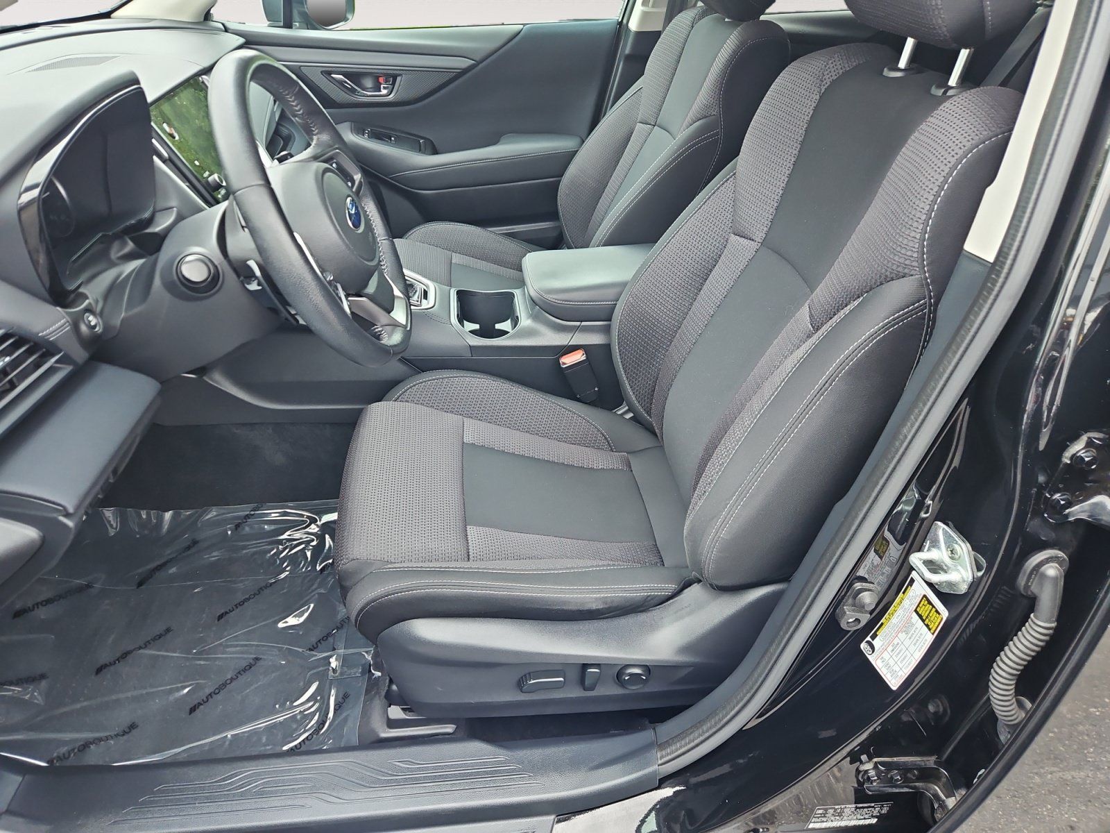Used 2022 Subaru Outback Premium AWD/4WD image 9