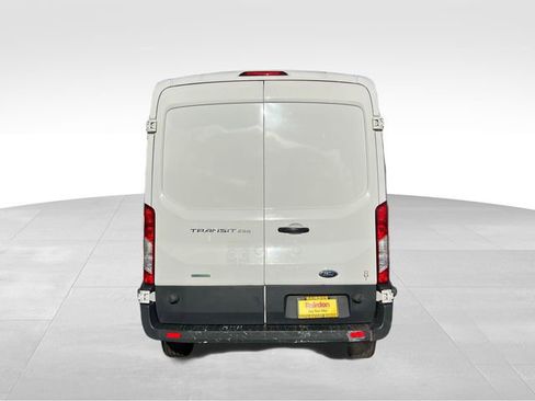Used 2015 Ford Transit 250 148 Medium Roof image 6