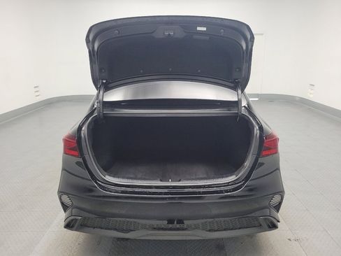 Used 2024 Kia Forte LX image 29