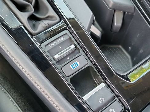 Used 2024 Honda Accord Touring image 29
