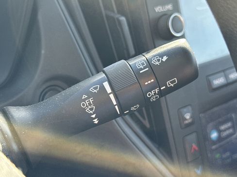 Used 2024 Subaru Impreza 2.0i image 16