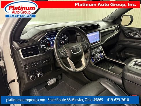 Used 2021 GMC Yukon Denali w/ Denali Premium Package AWD/4WD image 13