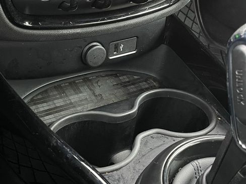 Used 2024 MINI Cooper Clubman S w/ Signature Upholstery Package image 20