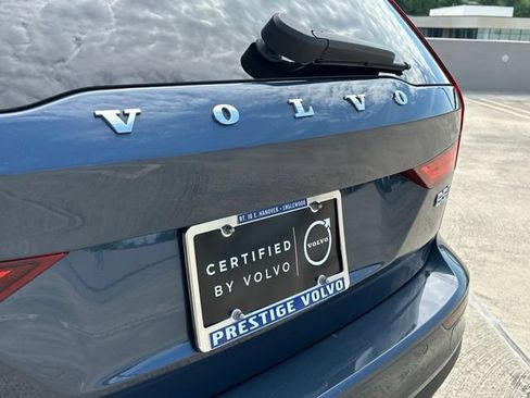 Certified 2025 Volvo V60 B5 Cross Country Plus AWD/4WD image 37