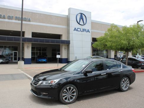 Used 2015 Honda Accord Sport image 1