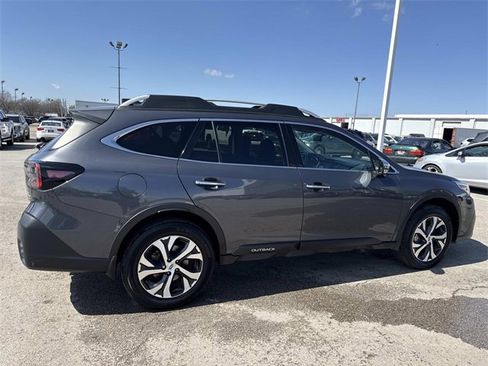 Used 2022 Subaru Outback Touring XT image 2