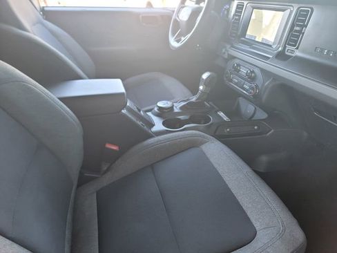 Certified 2023 Ford Bronco 2-Door w/ Sasquatch Package image 15