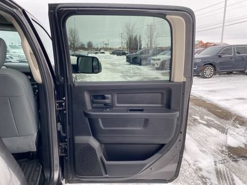 Used 2016 RAM 2500 Tradesman w/ Popular Equipment Group RWD image 28