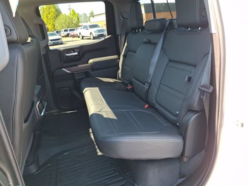 Used 2021 GMC Sierra 1500 Denali w/ Denali Ultimate Package AWD/4WD image 18