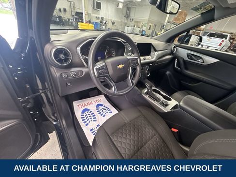 Used 2021 Chevrolet Blazer LT FWD image 13