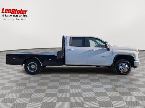 Used 2025 Chevrolet Silverado 3500 LT w/ Convenience Package image 6