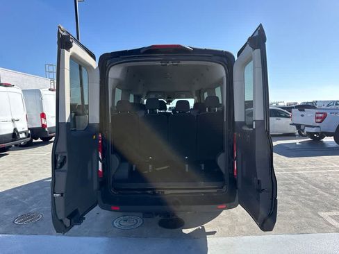 Used 2025 Ford Transit 350 XLT RWD image 10