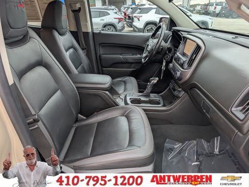 Used 2022 GMC Canyon AT4 w/ Trailering Package image 11